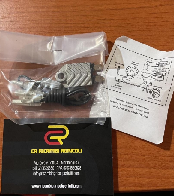 Immagine 2 di Centralina elettronica in  sostituzione a coppia contatti  e condensatore Usare solo candela con  resistor cod S330057